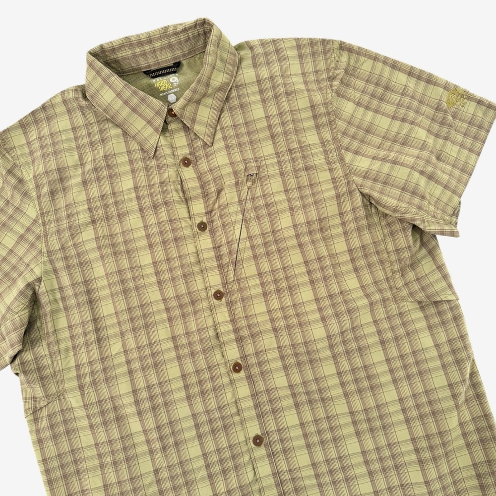 Mountain Hardwear Green Plaid Nylon Blend Vented Short Sleeve Button Up Shirt